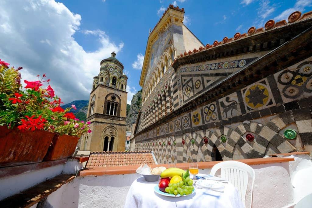 Mamma Rosanna - Apartment In Amalfi With Terrace المظهر الخارجي الصورة
