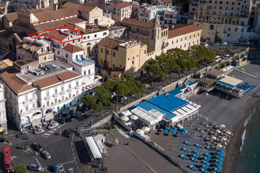 Mamma Rosanna - Apartment In Amalfi With Terrace المظهر الخارجي الصورة